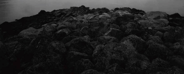 平田五郎 アラスカの旅「月を盗んだワタリガラス」版画展