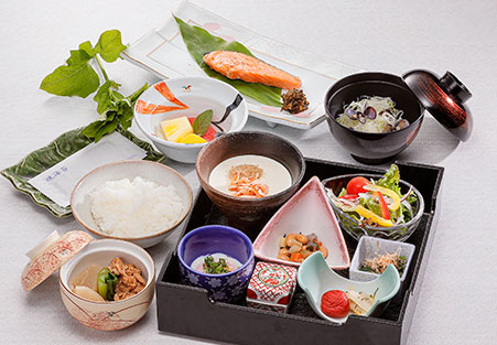 季節の和朝食膳