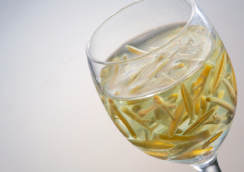 蓴菜（ジュンサイ）