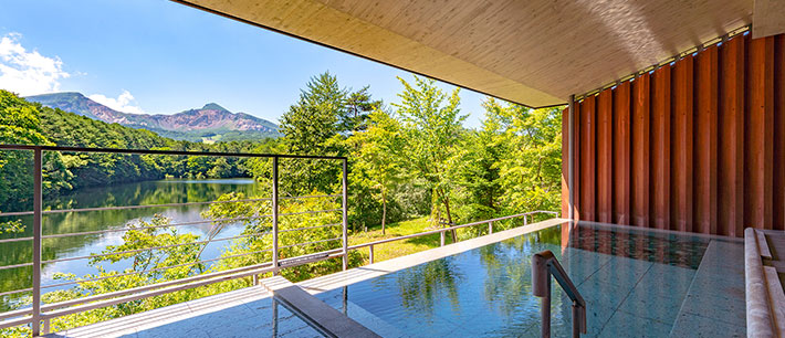 夏：「展望露天風呂　四季の湯」